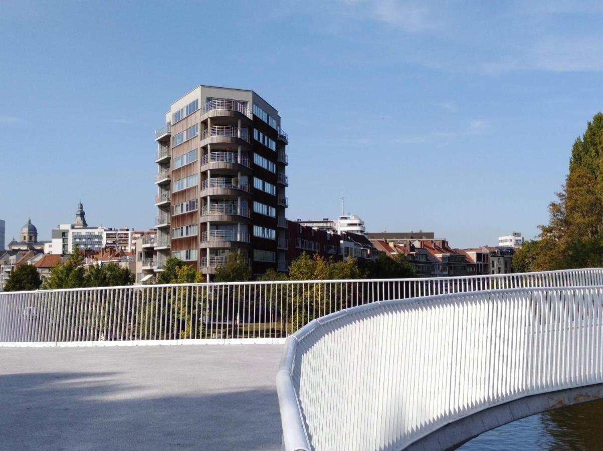 Апартаменты Scheldepunt Гент Экстерьер фото